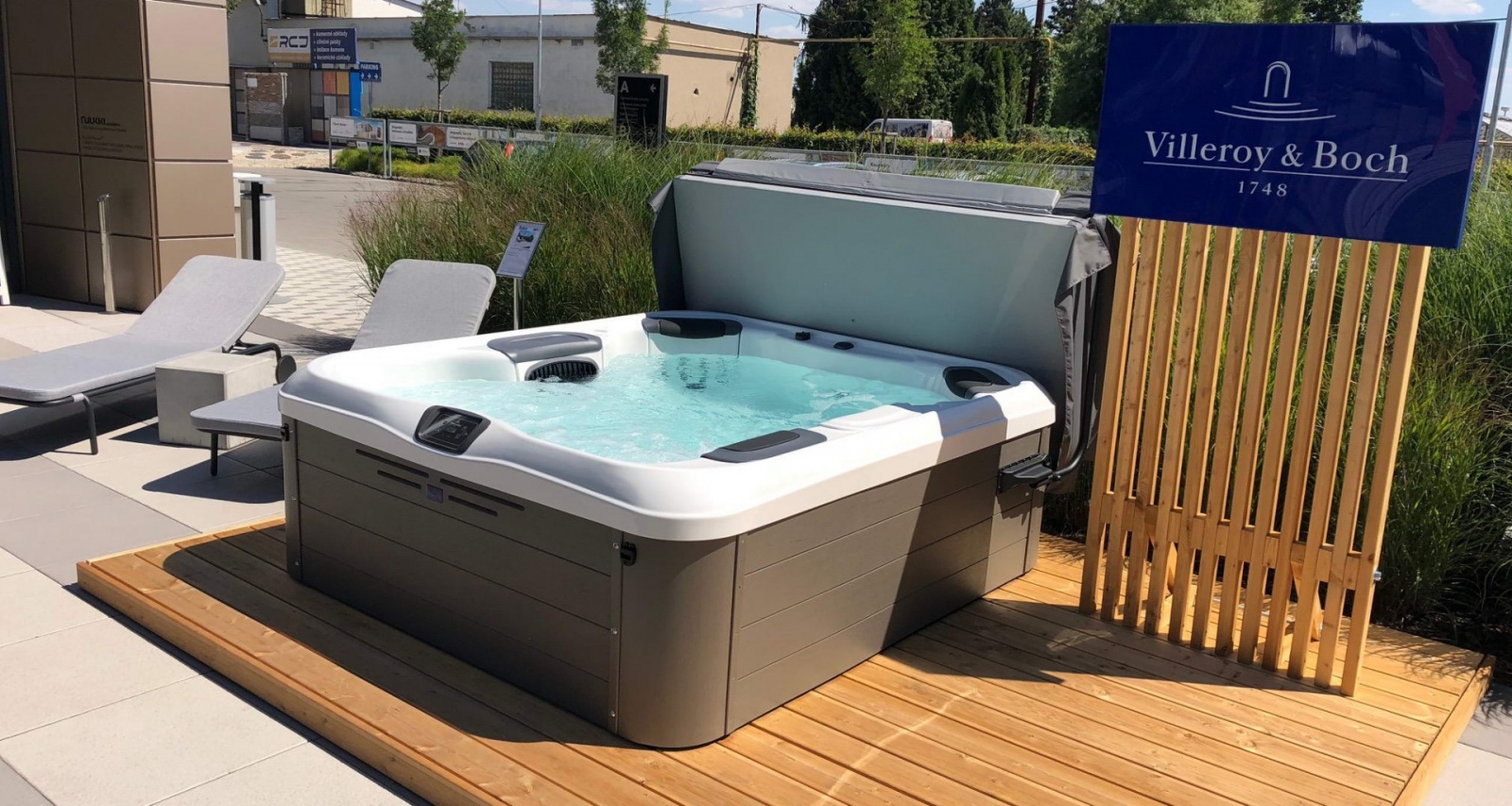 Showroom Brno- vířivky, sauny, wellness