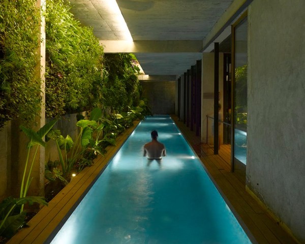 Bazén uvnitř domu