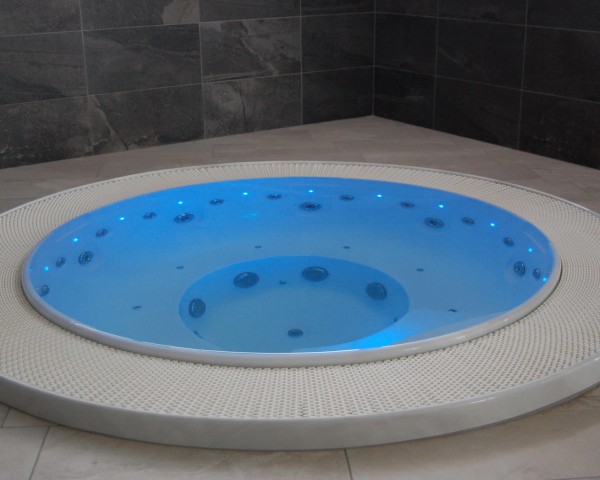 Vířivka v hotelu Sport