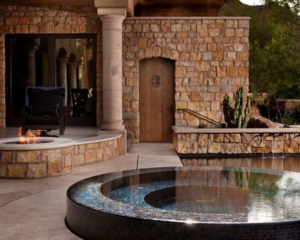 Inspirace vířivka v zahradě