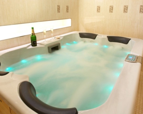 Vířivka ve wellness Hedvika