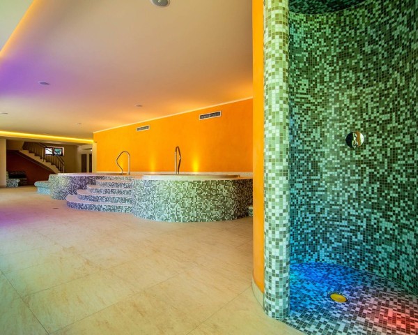 Hydromasážní vany v hotelu Amantis