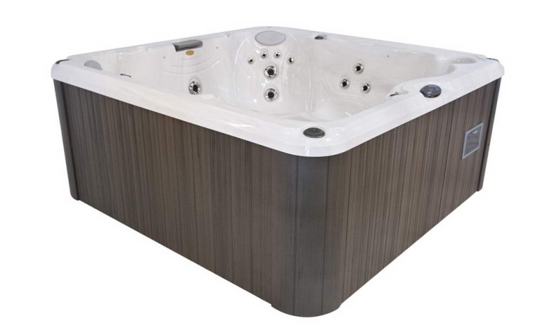 Jacuzzi J-235