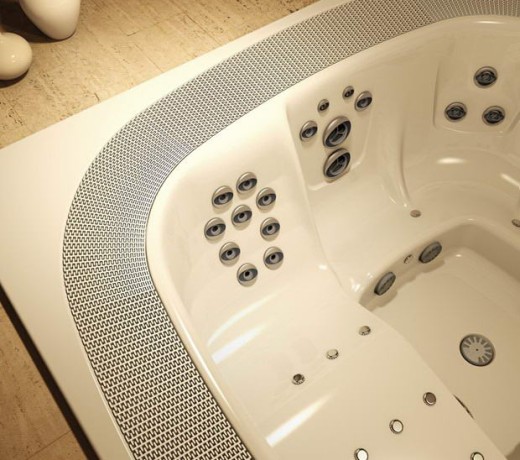 Jacuzzi Enjoy - komerční vířivka pro Hotel, Motel, Penzion i Wellness loading=