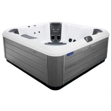 Luxusní vířivka Jacuzzi